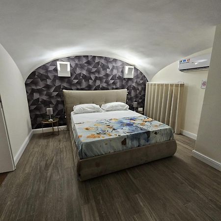 Bed and Breakfast Napoli The Charme Exterior foto