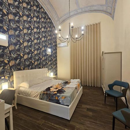 Bed and Breakfast Napoli The Charme Exterior foto