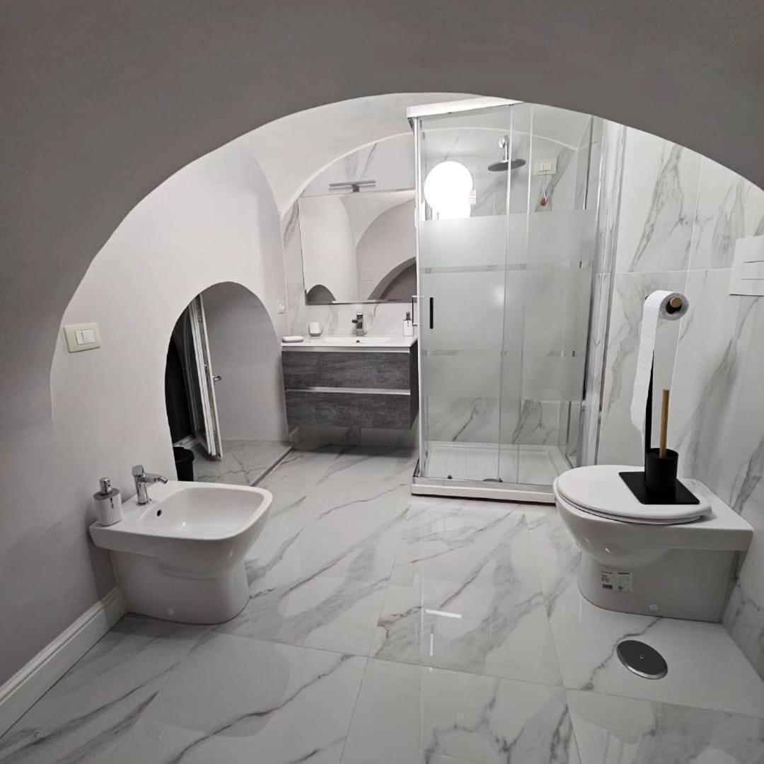 Bed and Breakfast Napoli The Charme Exterior foto