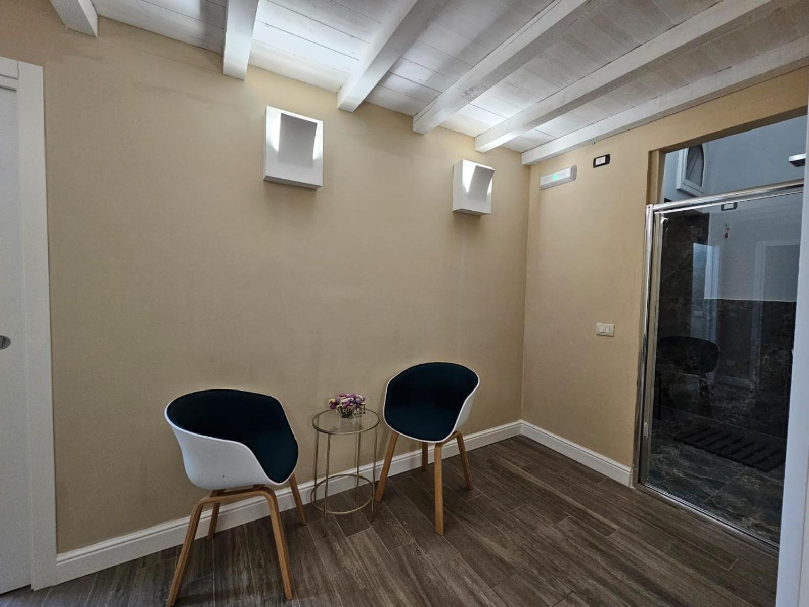 Bed and Breakfast Napoli The Charme Exterior foto
