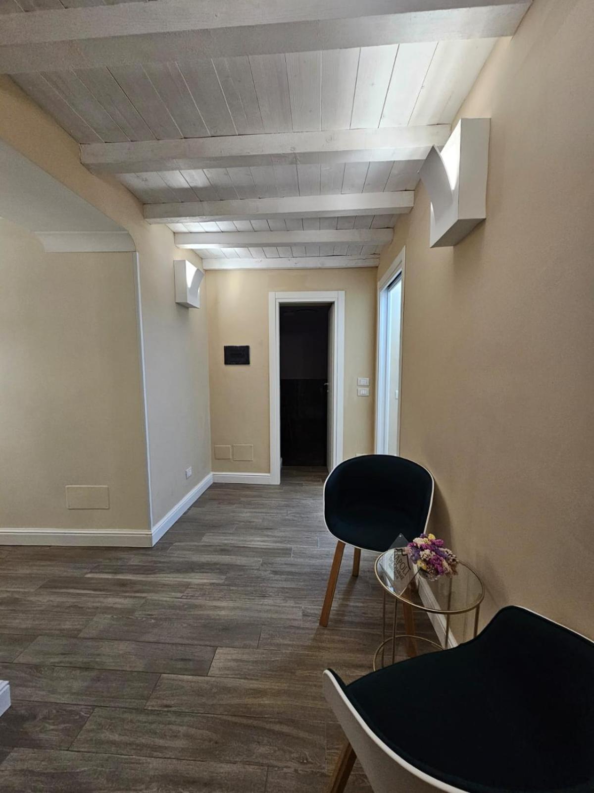 Bed and Breakfast Napoli The Charme Exterior foto
