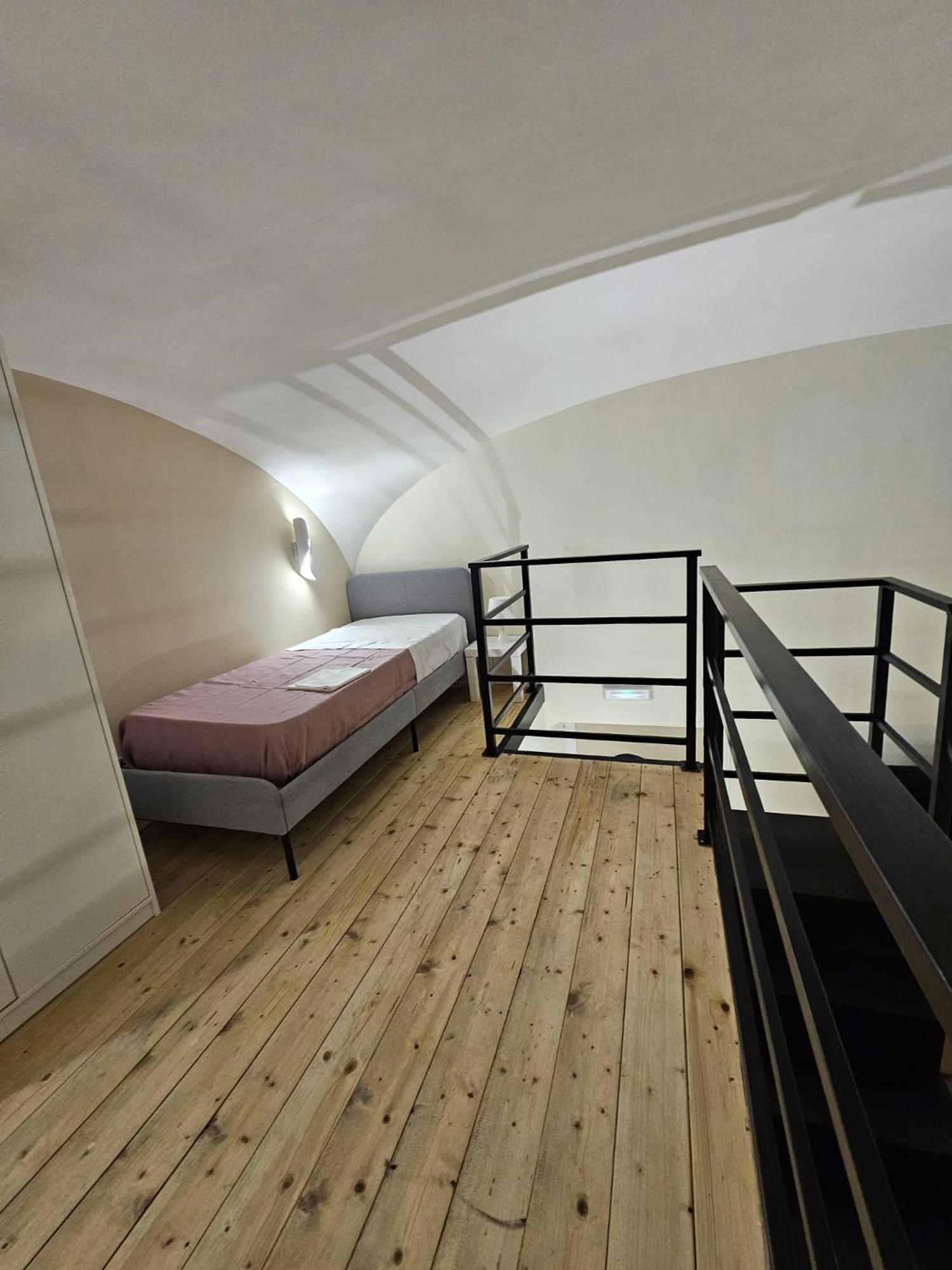 Bed and Breakfast Napoli The Charme Exterior foto